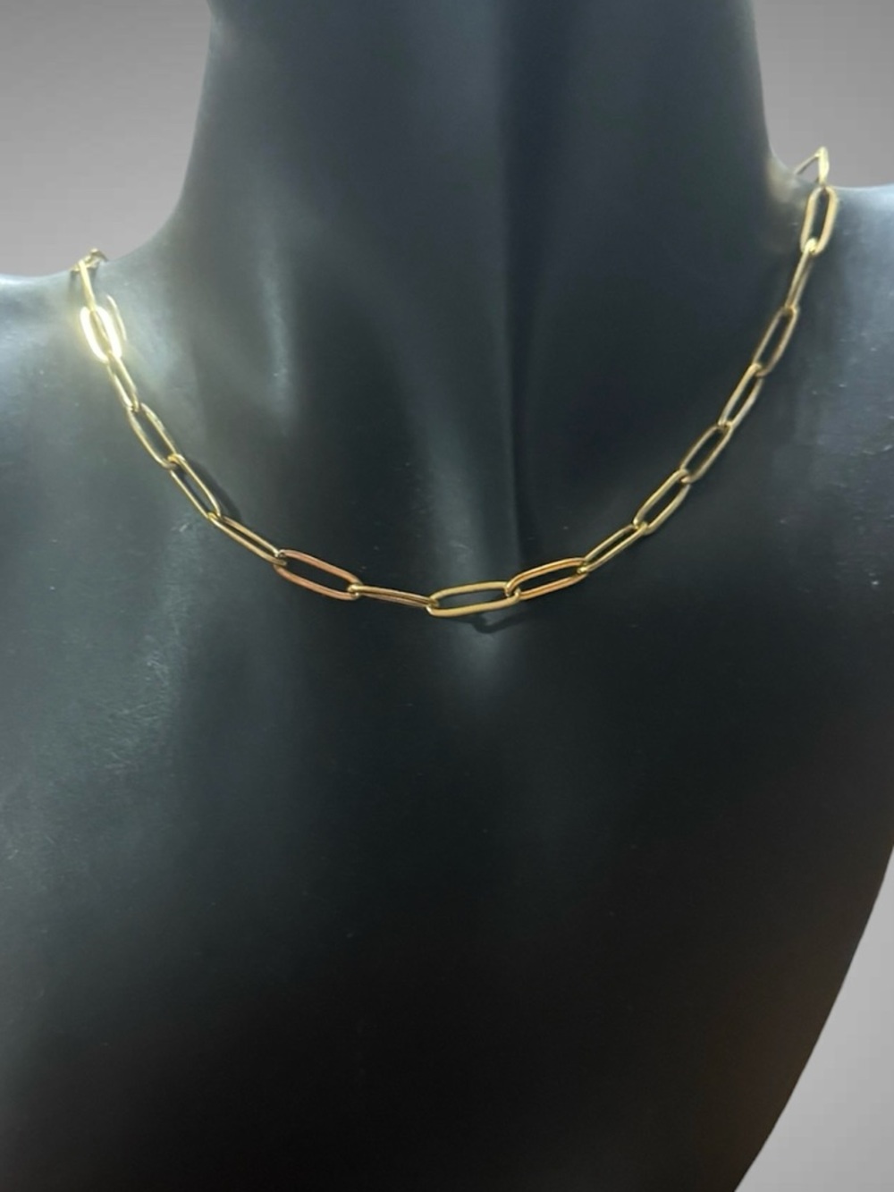 GOLD TONE PAPERCLIP CHAIN CHOKER NECKLACE